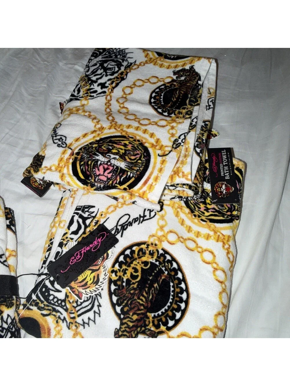 Ed Hardy 2 Bath Towels 28x53+matching 2PK Hand Towel Set Tiger Chain NWT